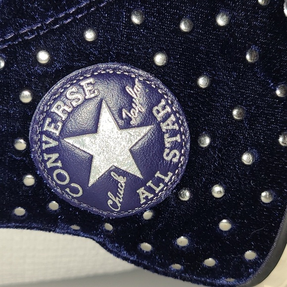 CONVERSE Velvet Size 7 Navy High-Top Sneakers with Studs - Picture 8 of 15